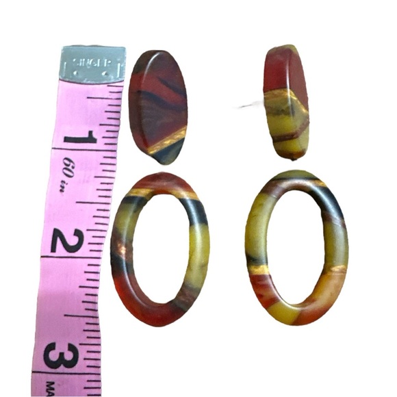 Handcrafted Lucite Red and Black Brazilian Artisan Dangle Earrings - Picture 4 of 4